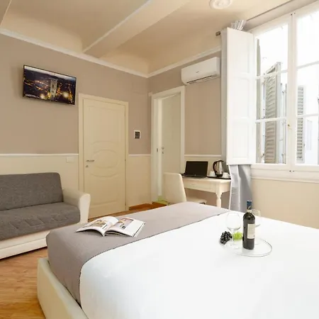 Penzion Residenza Conte Di Cavour & Rooftop 2*
