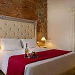 Residenza Conte Di Cavour & Rooftop - Dbe Флоренция