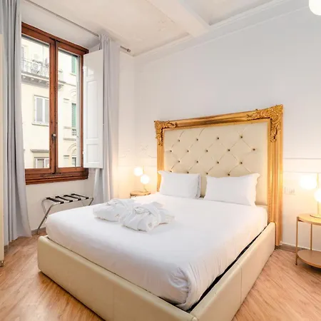 Residenza Conte Di Cavour & Rooftop - Dbe Vendégház Firenze