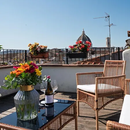 Residenza Conte Di Cavour & Rooftop 2* Florence