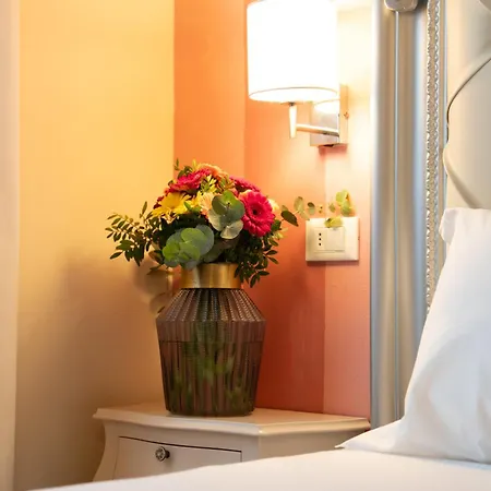 Guest house Residenza Conte Di Cavour & Rooftop 2*