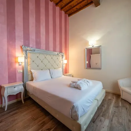 Residenza Conte Di Cavour & Rooftop Florence
