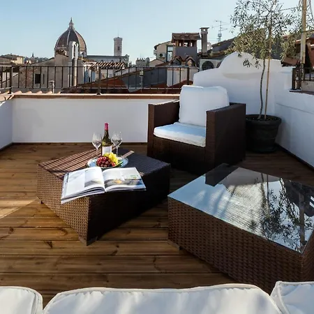 Residenza Conte Di Cavour & Rooftop Florence