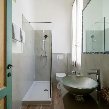 Residenza Conte Di Cavour & Rooftop 2* 佛罗伦萨